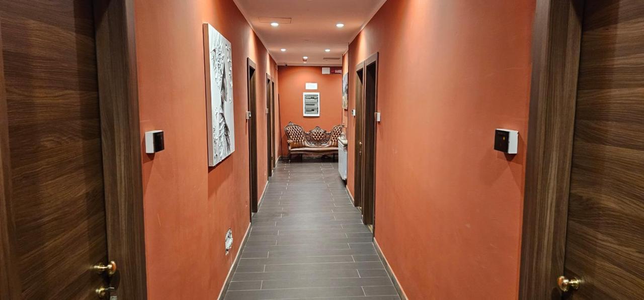Pozzolo Formigaro Hotel Bijoux מראה חיצוני תמונה