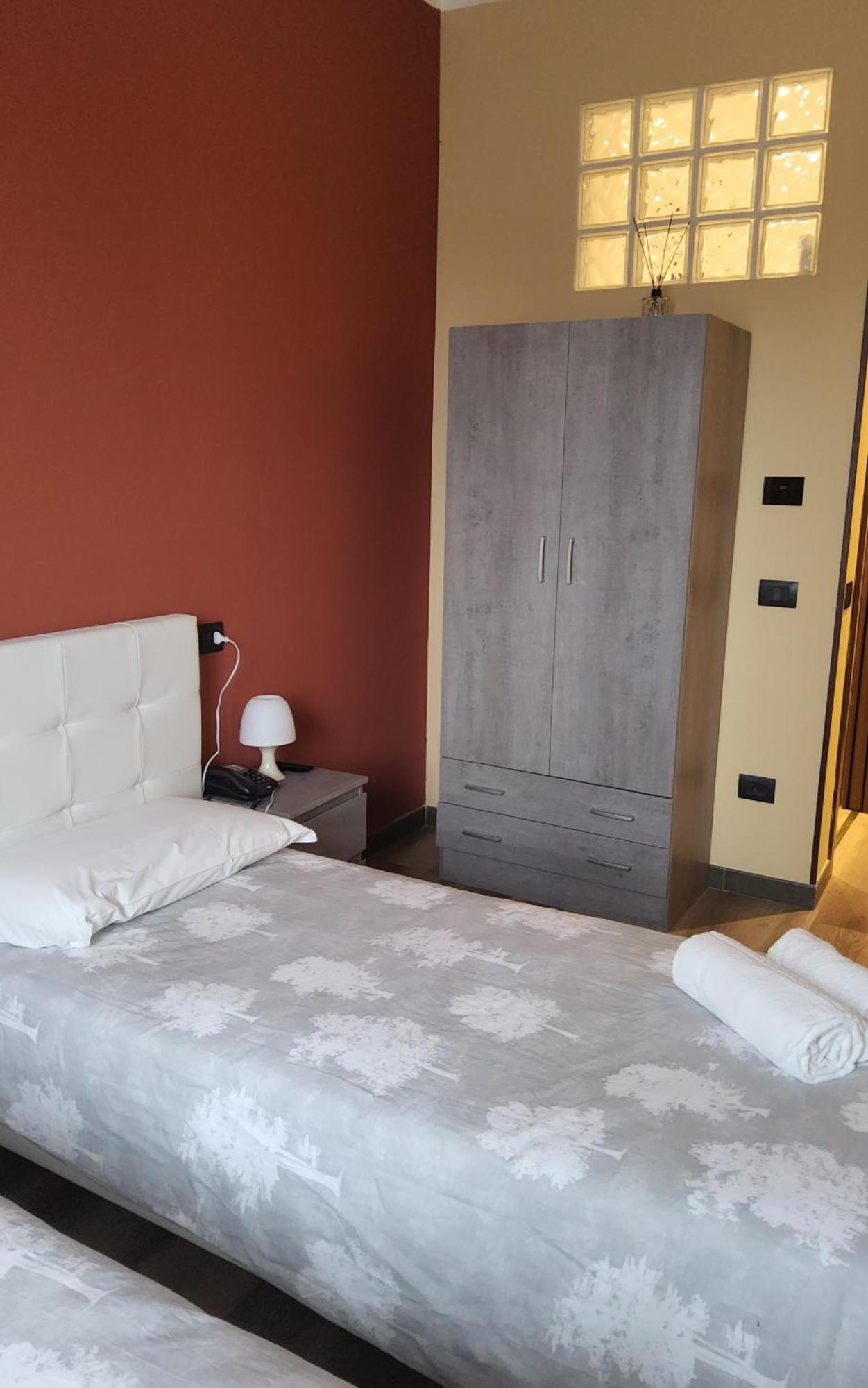 Pozzolo Formigaro Hotel Bijoux חדר תמונה
