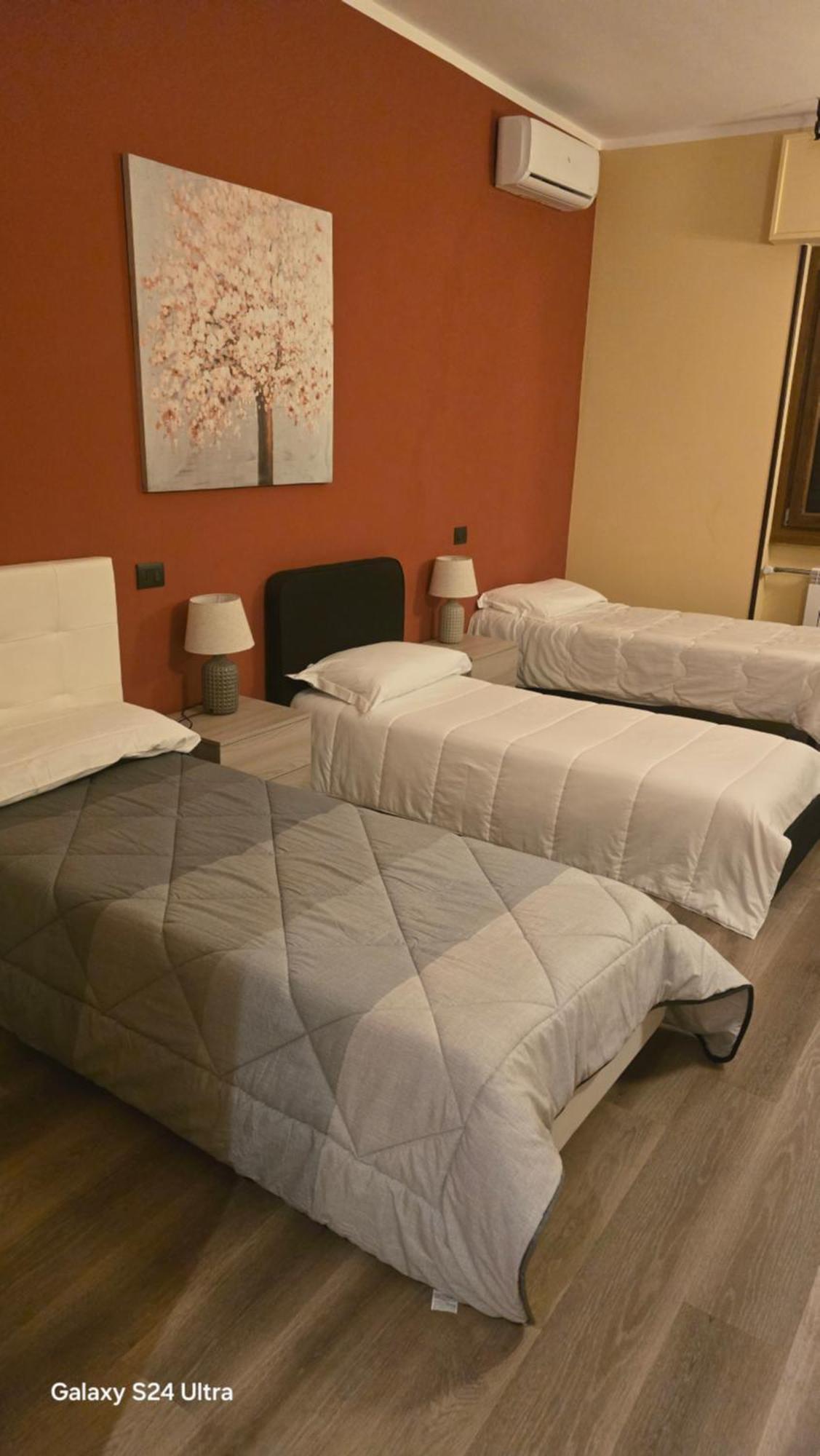 Pozzolo Formigaro Hotel Bijoux חדר תמונה